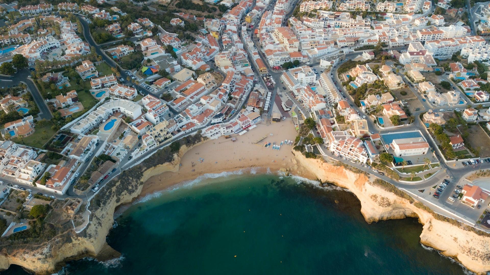 Car rental in Algarve