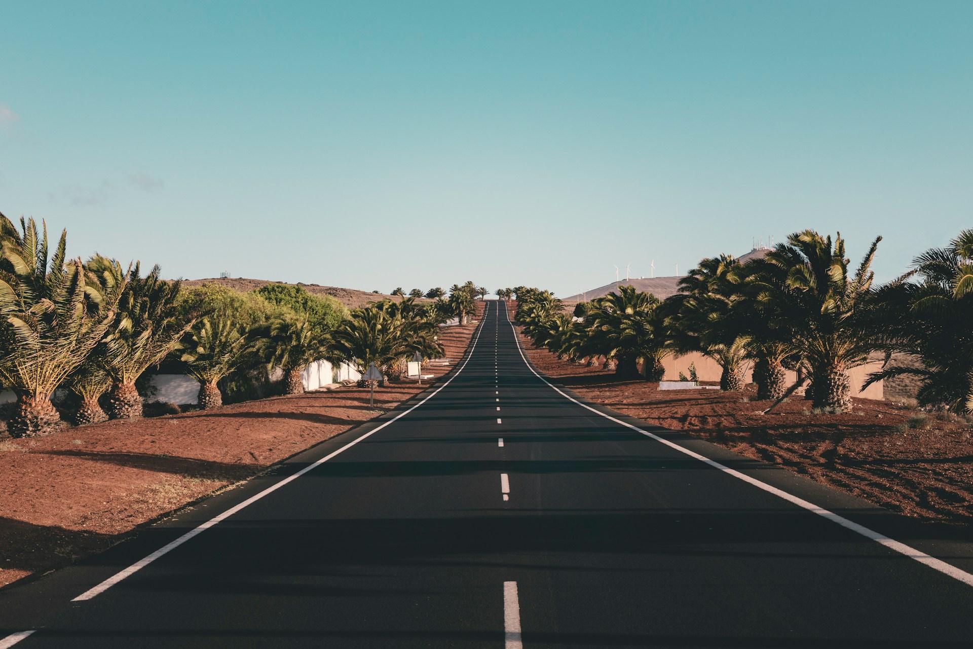 The Advantages of Renting a Car in Lanzarote: