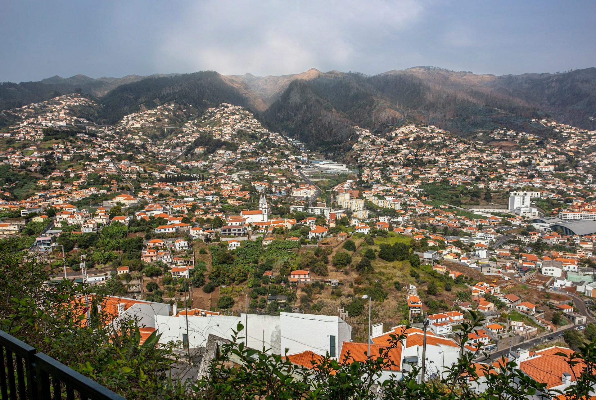 How to Rent a Car in Funchal