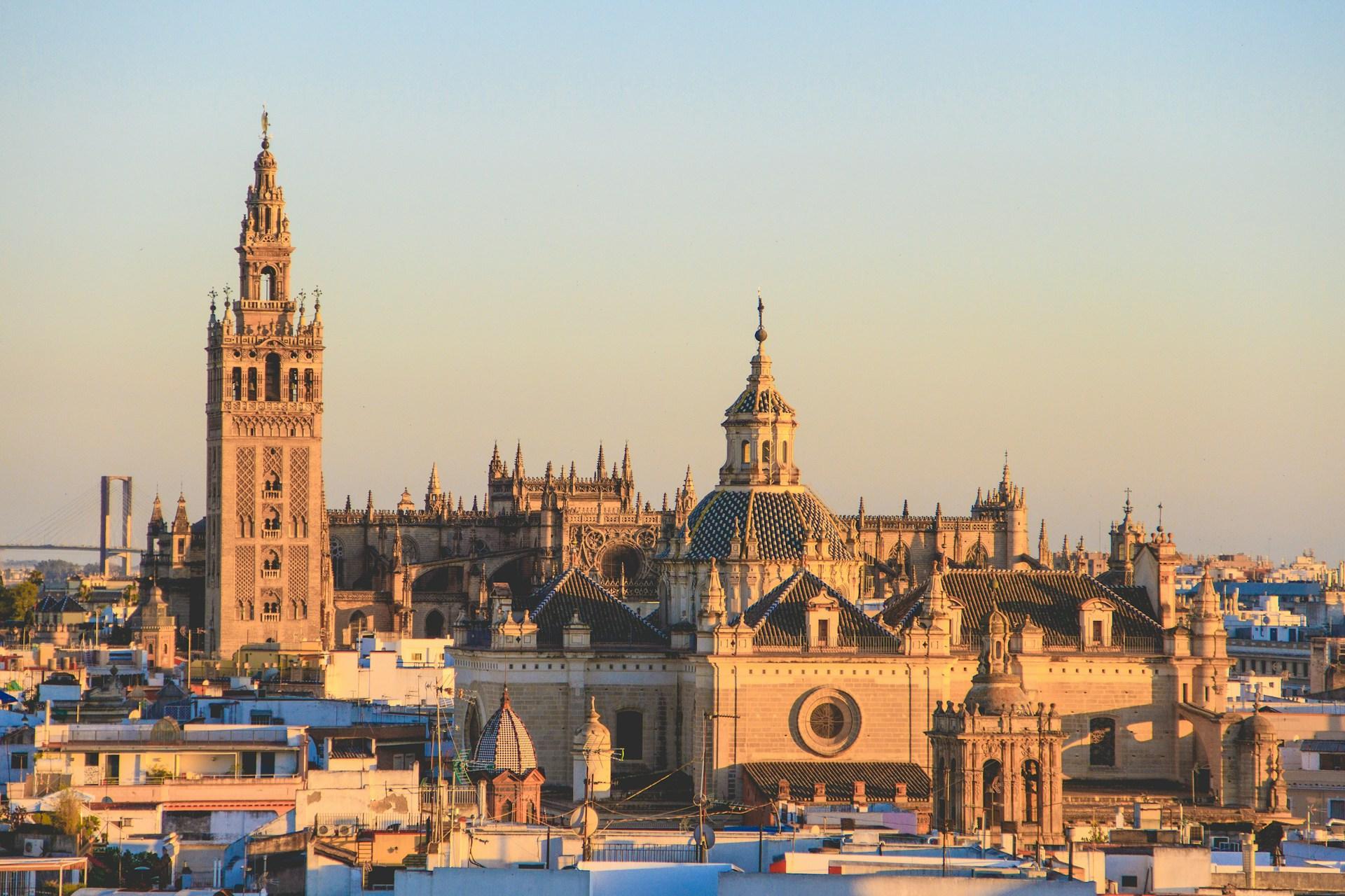 Things to know about Car Hire in Seville: