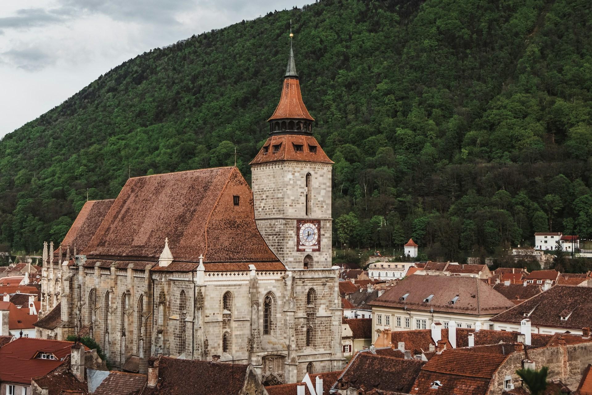 Car Rental in Brasov – Amazing Deals to Discover the Heart of Transylvania
